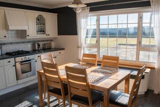 Atlantic views at Arnisdale House on Lewis - 8
