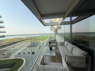 Luxury & Comfort - Yas - Golf course & Sea View - F1 - Etihad Arena - Ferrari World - Sea World - Yas Bay - 2