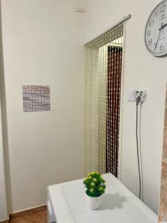 Top Centre Apartment near Vitosha and NDK Self check in and Metro access - 8