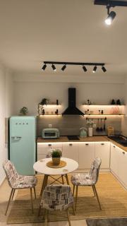 Simple Home - 7