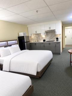 Maple Creek Motor Inn - 6