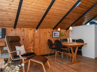 4 person holiday home in Oksbøl - 3