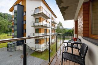 Modern Apartments with Balcony and Parking by Noclegi Renters - 5