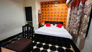 hote siddharth - 4
