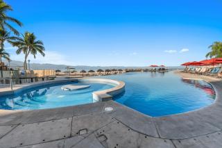 Luxurious Oceanfront Apartment 4 Bedrooms & Amenities - 6