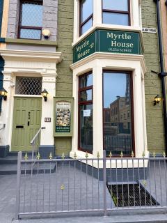 Myrtle house - 0