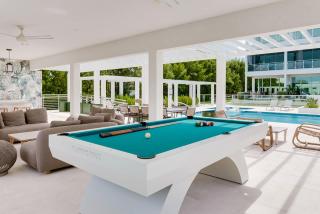 Spacious Waterside Condo Garden Pool & Hot Tub - 9