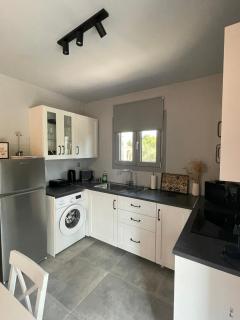 Dalie Luxury Suites Family Apartment - 6