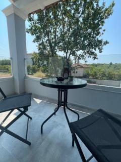 Dalie Luxury Suites Family Apartment - 3