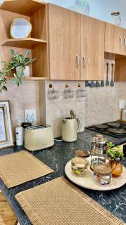 Champagne & Co - Paarl - Self Catering Apartment - 7