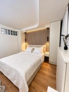 SunnyHill Garden Apartment - 2