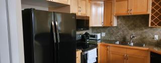 17th Ave SW Furnished 2BR Dedicated Workspace & Parking - 4