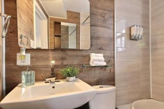 City Center Charming River View AC Free Parking - 3