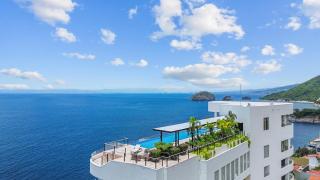 Mismaloya Beachfront 2BR Vista al Mar Albercas Jacuzzi Gym - 5