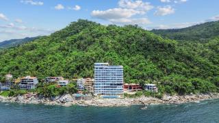 Mismaloya Beachfront 2BR Vista al Mar Albercas Jacuzzi Gym - 9