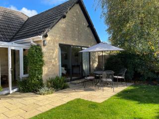 1A Erneston Crescent - 8