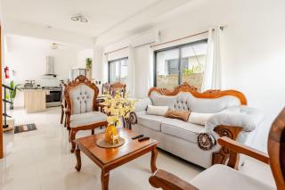 Beautiful place 12 minutes from airport - 8