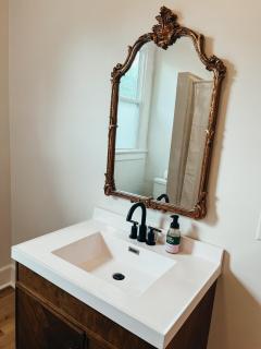 Cozy 1BR Apartment in Evansville, Indiana - 6