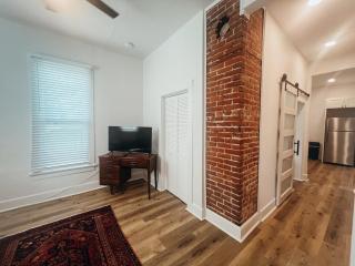 Cozy 1BR Apartment in Evansville, Indiana - 5