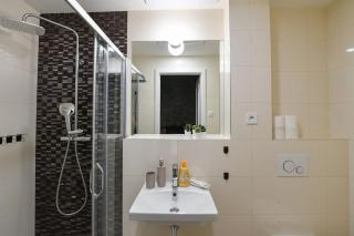 Dvorak Boutique Apt - City Center - with Balcony - Prag - 4