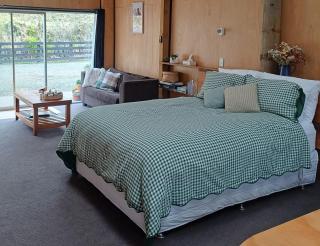 Gully Farm Stay - 4