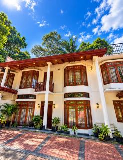 Hotel oak wood kandy - 1