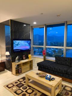 Centaurus Studio Corner Apartment Margalla Hills View - 3