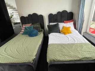 Aura Wellness Villa - 9