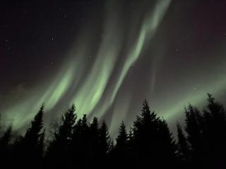 A place for Aurora in wintertime and midnight sun in summer-time! - 0