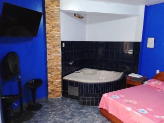 Hostal El Golf - 8
