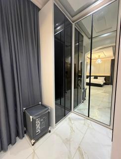 Zinq Bridge Apartments - 7