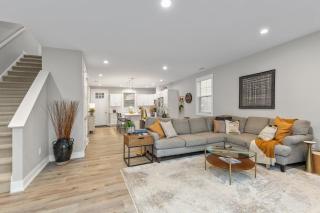 Hot Tub - Saugatuck - Douglas - Luxury Home Sleeps 8 - 5