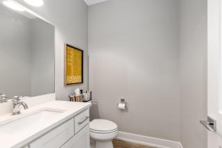 Hot Tub - Saugatuck - Douglas - Luxury Home Sleeps 8 - 3