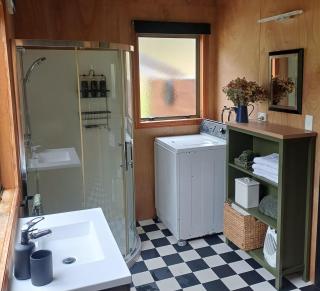 Gully Farm Stay - 8