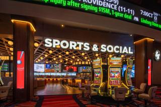 Live Casino & Hotel Louisiana, Curio Collection by Hilton - 9