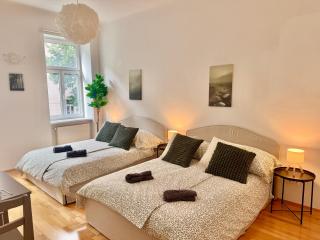 Stylish Apartment near Center - 0