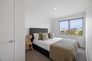 Stylish City Apartment, Gym, Pool and Parking - 8
