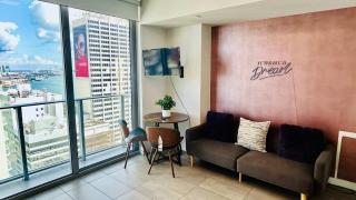Huge Studio POOL & GYM - Explore Miami's Heat - 3