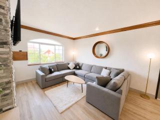 2BR Villa, Pool & Hot Tubs, Near Park City Skiing, 7173 - 3