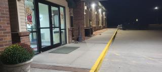 Imperial Inn - 8