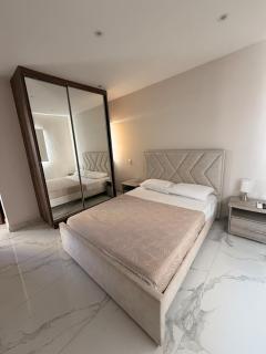 Apartamento duplex de 3 habitaciones en el norte de la ciudad - 5