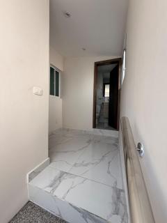 Apartamento duplex de 3 habitaciones en el norte de la ciudad - 2