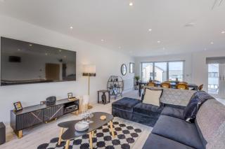 4 Bed in Westward Ho oc-h45691 - 1