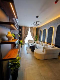 2 bedroom Skypark one Gulberg greens Islamabad by Alvis Suite - 5