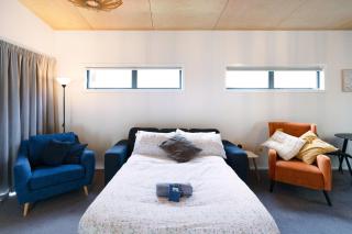 Sleek Suite by the Sand 2-bedroom - 2