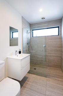 Sleek Suite by the Sand 2-bedroom - 6
