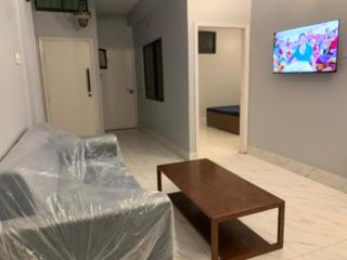 Alghaf28 entire first floor two bedroom apartment! - 6