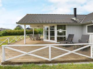 8 person holiday home in Lemvig-By Traum - 8