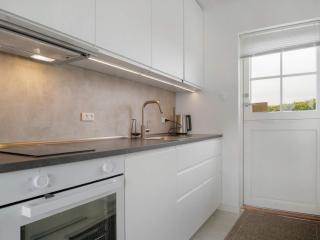 Modern Loft with Sea View - 4