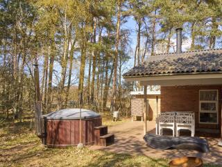 8 person holiday home in Aakirkeby - 3